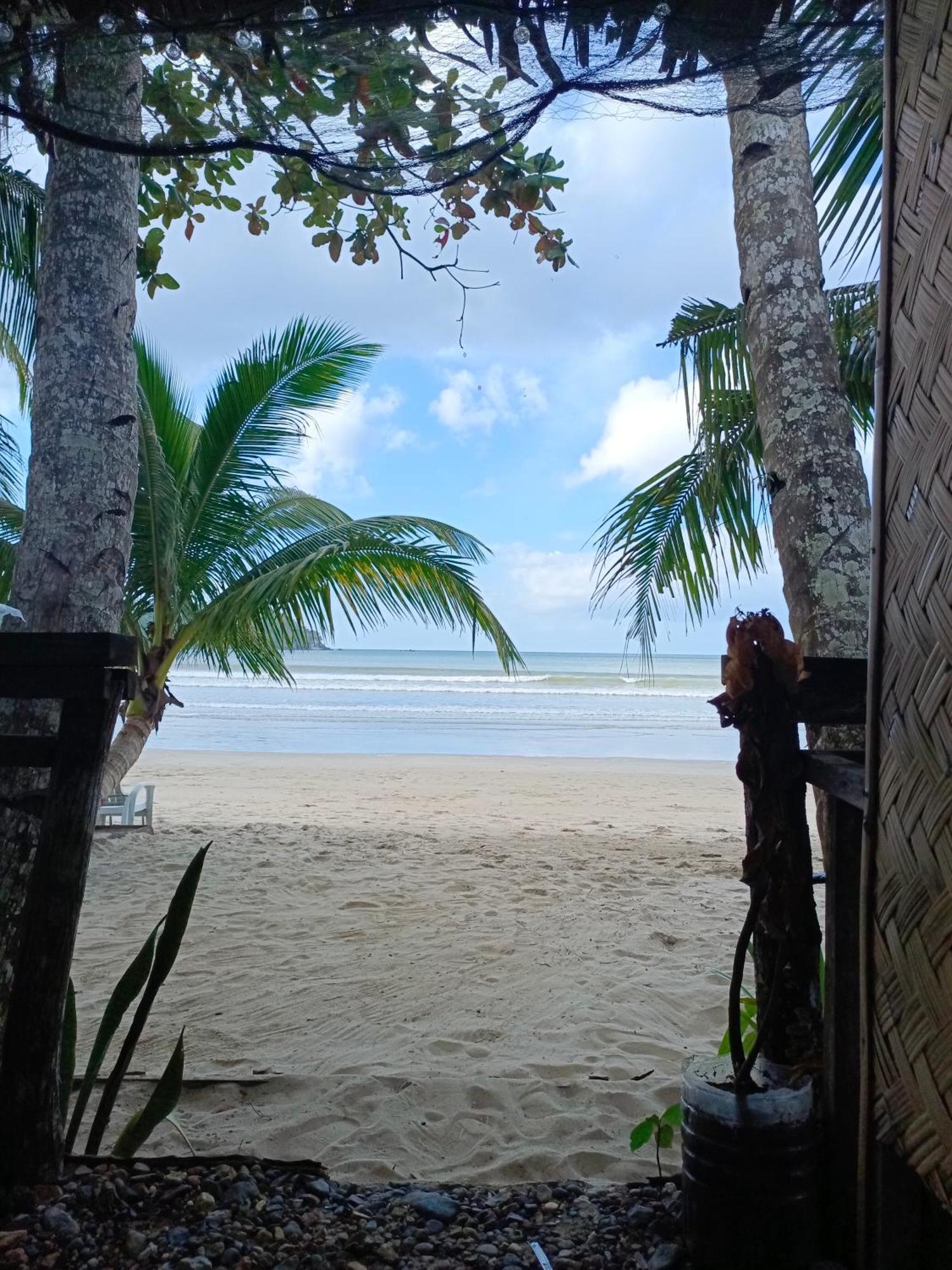 Bucana Beach Camp El Nido Exterior photo